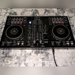 Pioneer DJ DDJ-400 2-Deck Controller